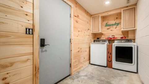 Tiny photo for 209 Fancy Street, Somerset, OH 43783 (MLS # 225038933)