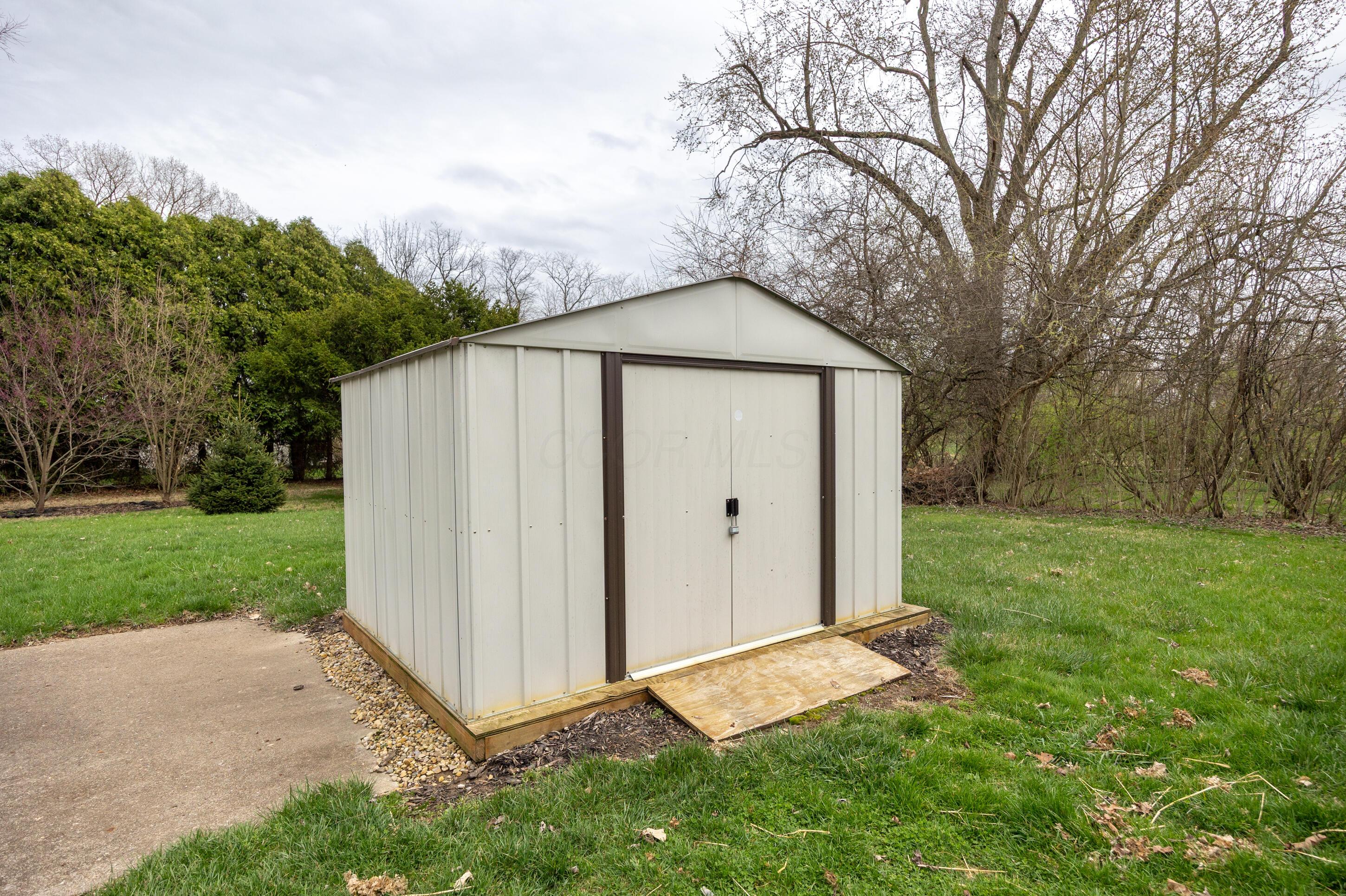 10 Maplewood Avenue, Mount Vernon, Ohio image 32
