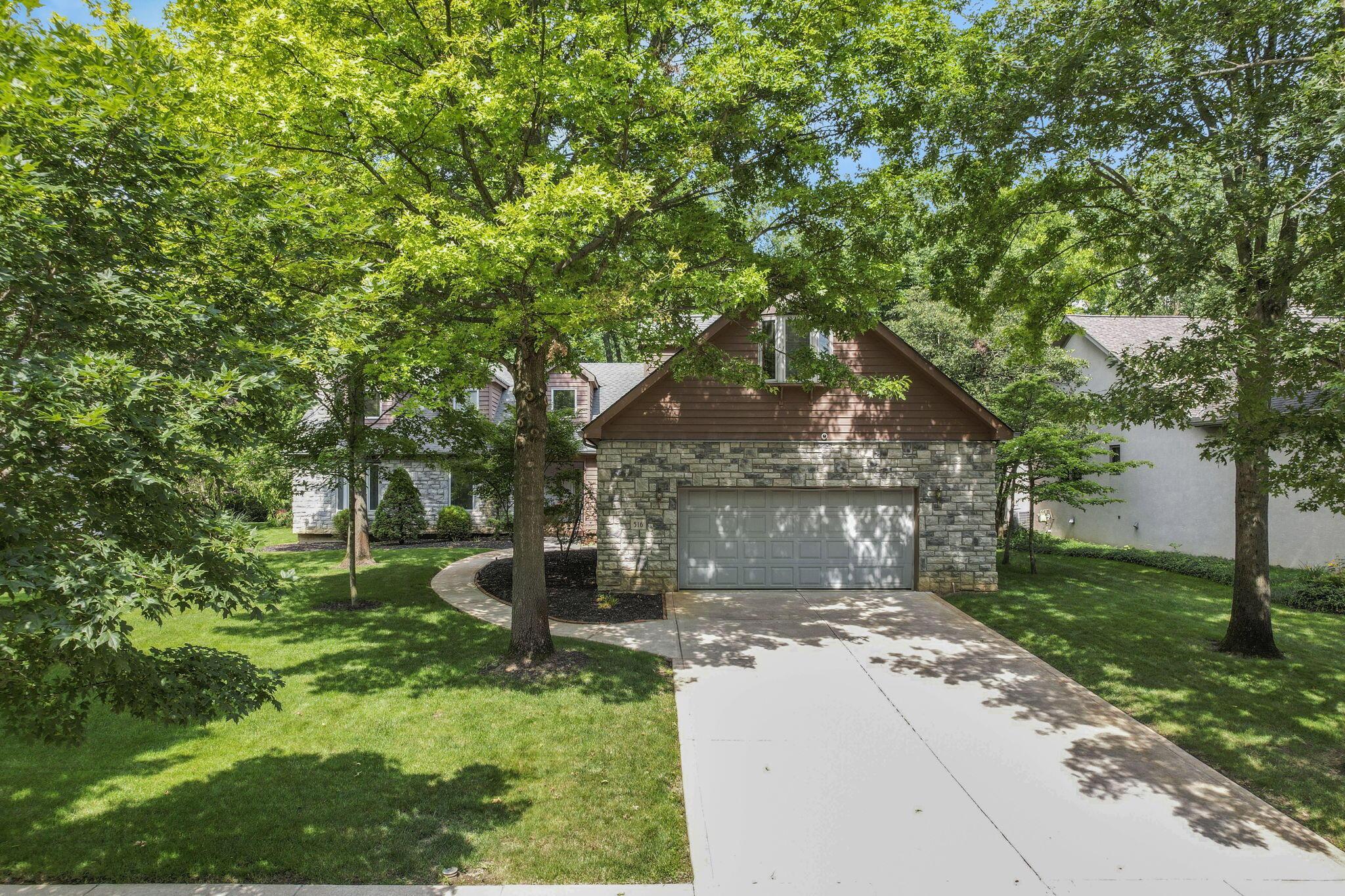 Westerville, Ohio 43081, United States, 4 Bedrooms Bedrooms, ,4 BathroomsBathrooms,Residential,Contingent,154374