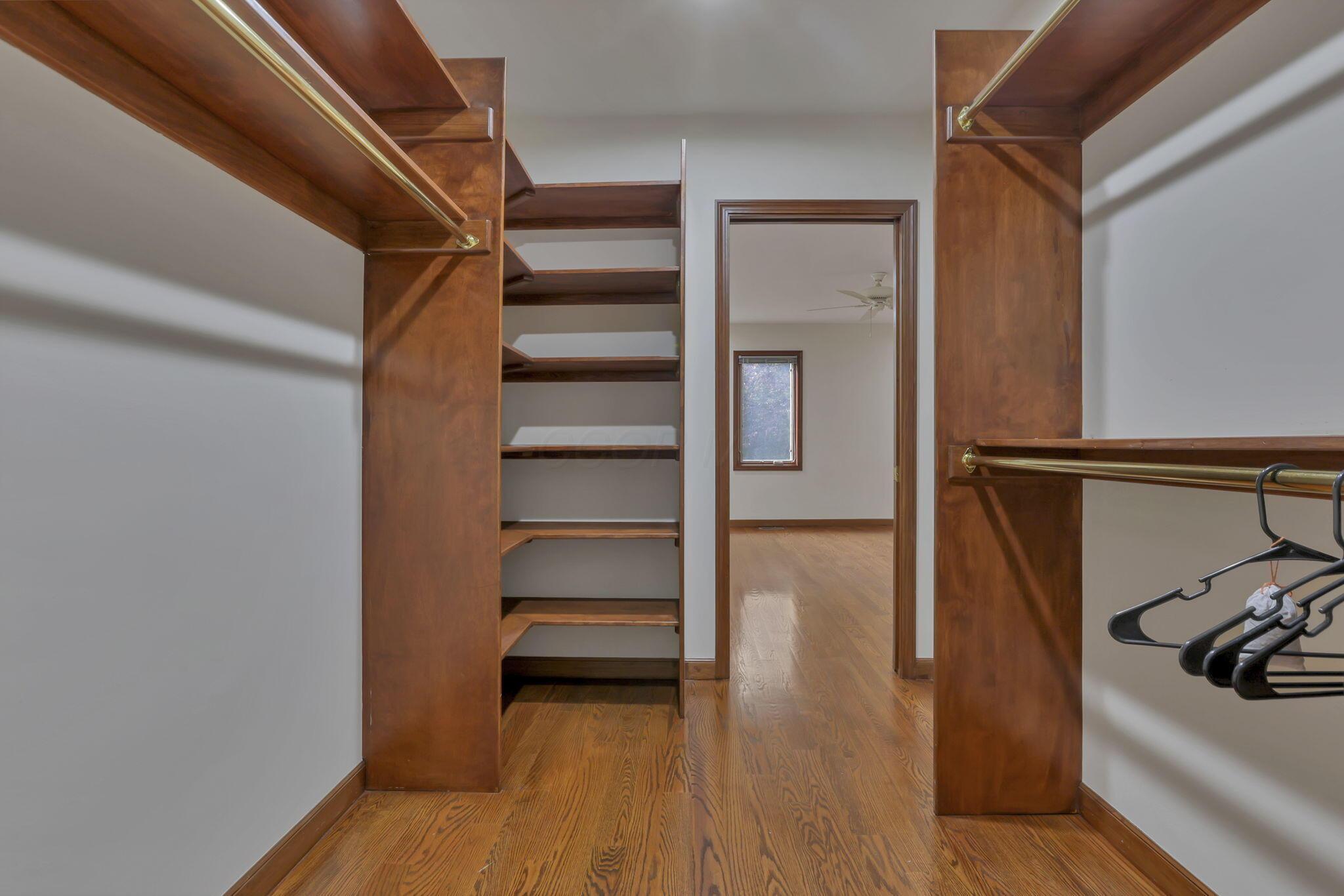 Westerville, Ohio 43081, United States, 4 Bedrooms Bedrooms, ,4 BathroomsBathrooms,Residential,Contingent,154374