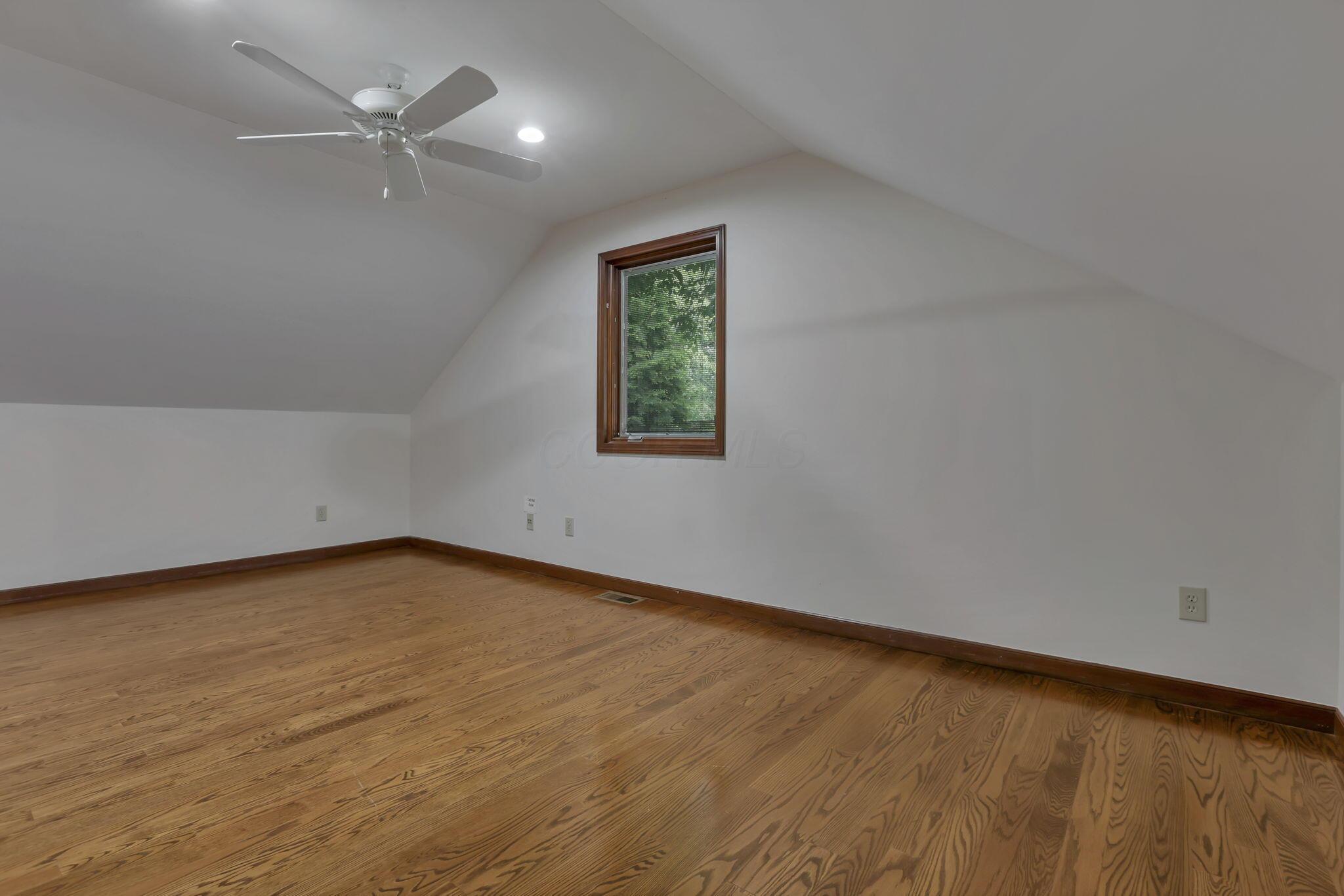 Westerville, Ohio 43081, United States, 4 Bedrooms Bedrooms, ,4 BathroomsBathrooms,Residential,Contingent,154374