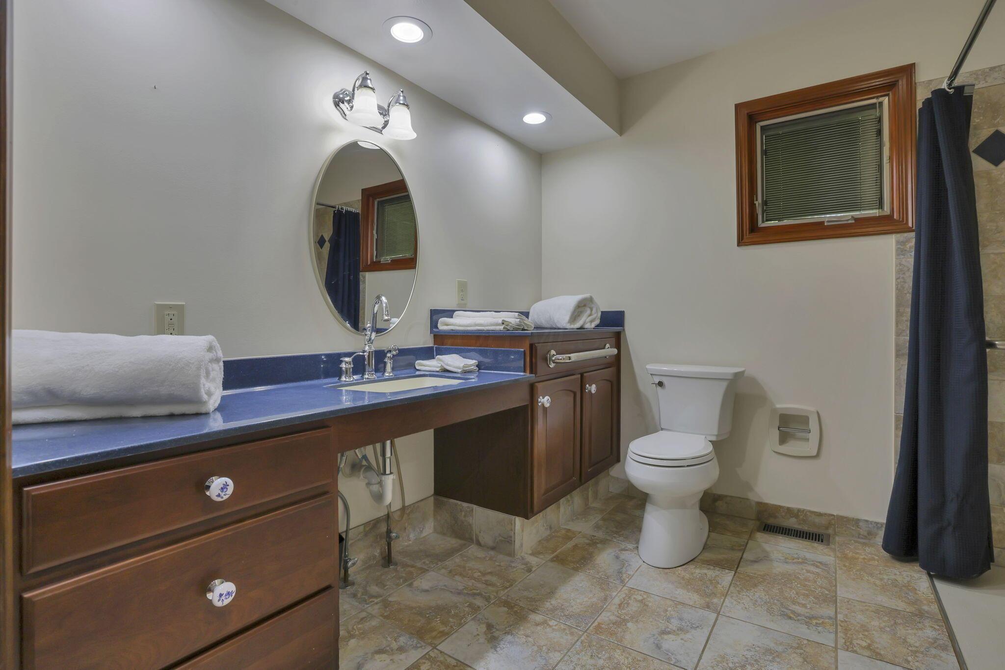 Westerville, Ohio 43081, United States, 4 Bedrooms Bedrooms, ,4 BathroomsBathrooms,Residential,Contingent,154374