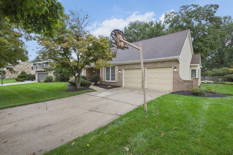 Tiny photo for 312 Tallowwood Drive, Westerville, OH 43081 (MLS # 226036266)