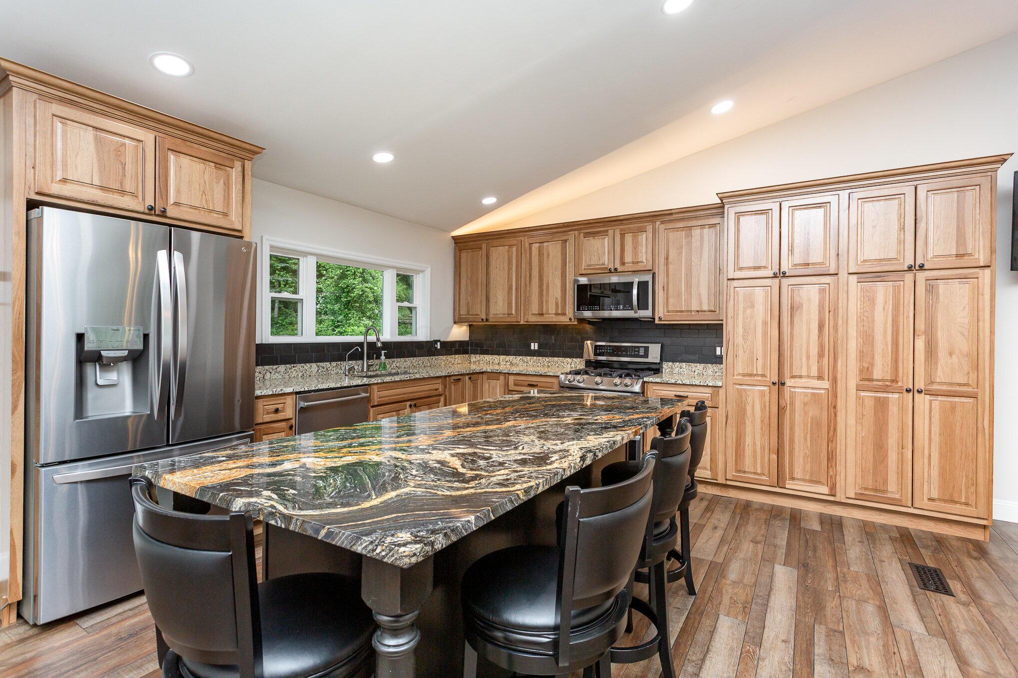2914 Hickory Hill Drive, Lancaster, Ohio image 7