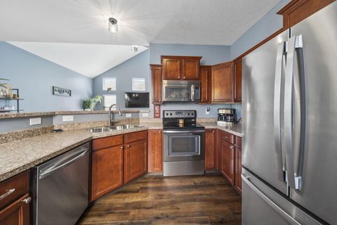 Tiny photo for 5714 Marshfield Drive, Westerville, OH 43081 (MLS # 225039680)