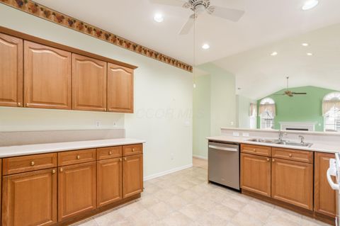 Tiny photo for 7585 Red Maple Place, Westerville, OH 43082 (MLS # 226010456)