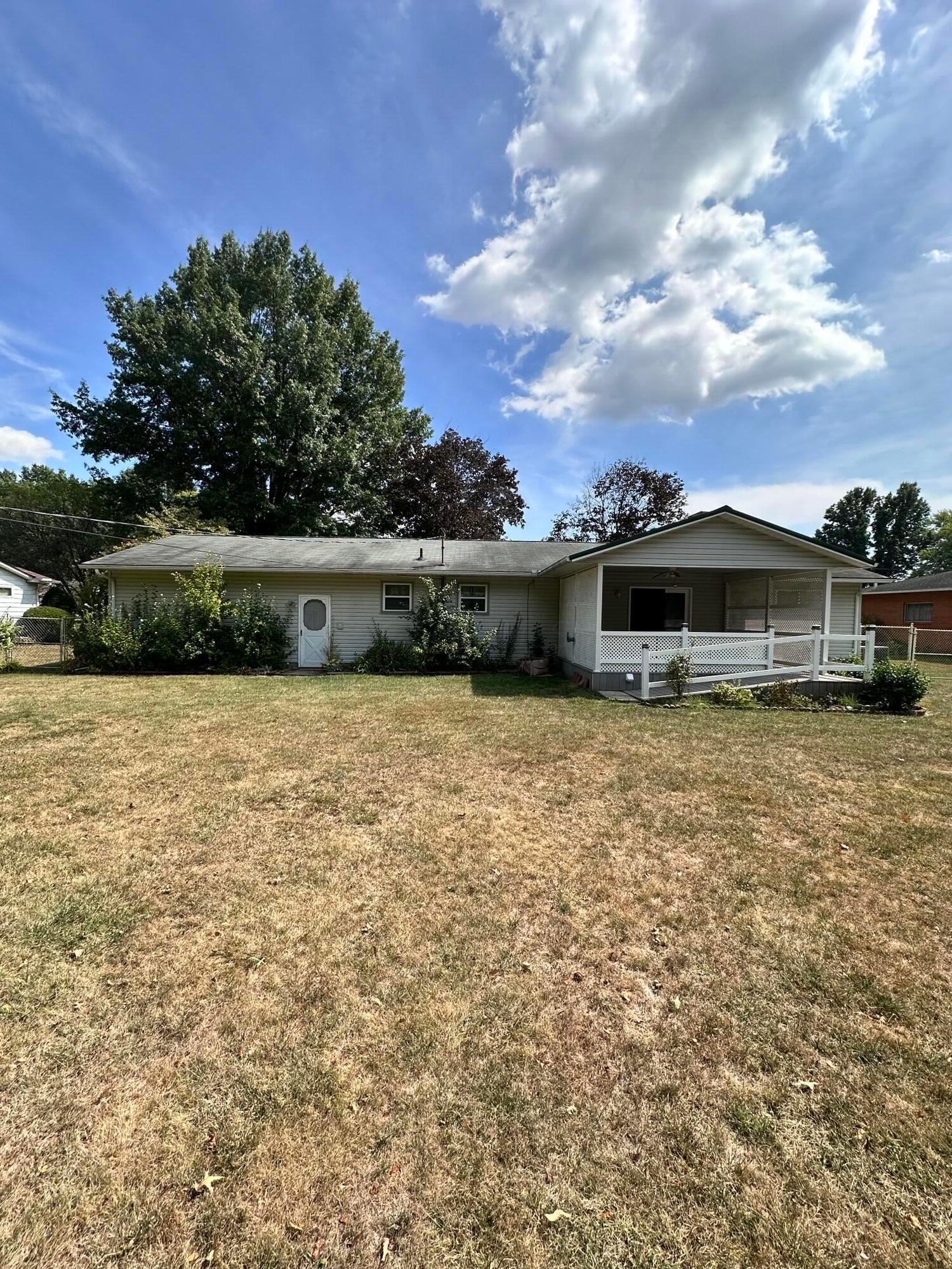 1463 Moloviste Avenue, Newark, Ohio image 4