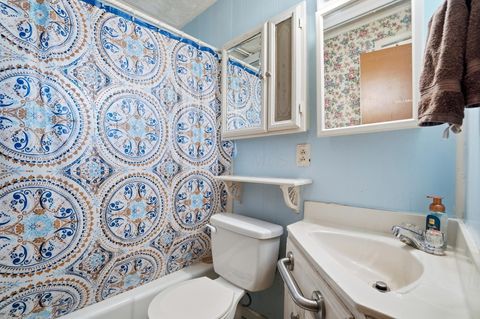 Tiny photo for 691 Colton Road, Columbus, OH 43207 (MLS # 226002551)