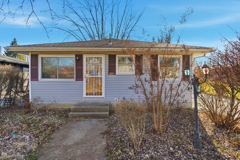 Photo of 691 Colton Road, Columbus, OH 43207 (MLS # 226002551)