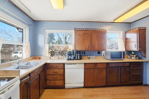 Tiny photo for 691 Colton Road, Columbus, OH 43207 (MLS # 226002551)