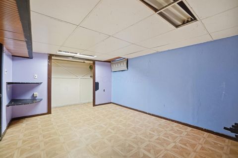 Tiny photo for 691 Colton Road, Columbus, OH 43207 (MLS # 226002551)