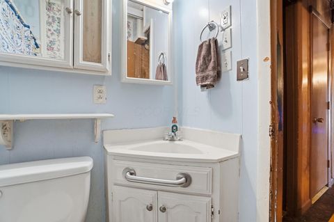 Tiny photo for 691 Colton Road, Columbus, OH 43207 (MLS # 226002551)