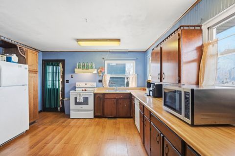 Tiny photo for 691 Colton Road, Columbus, OH 43207 (MLS # 226002551)