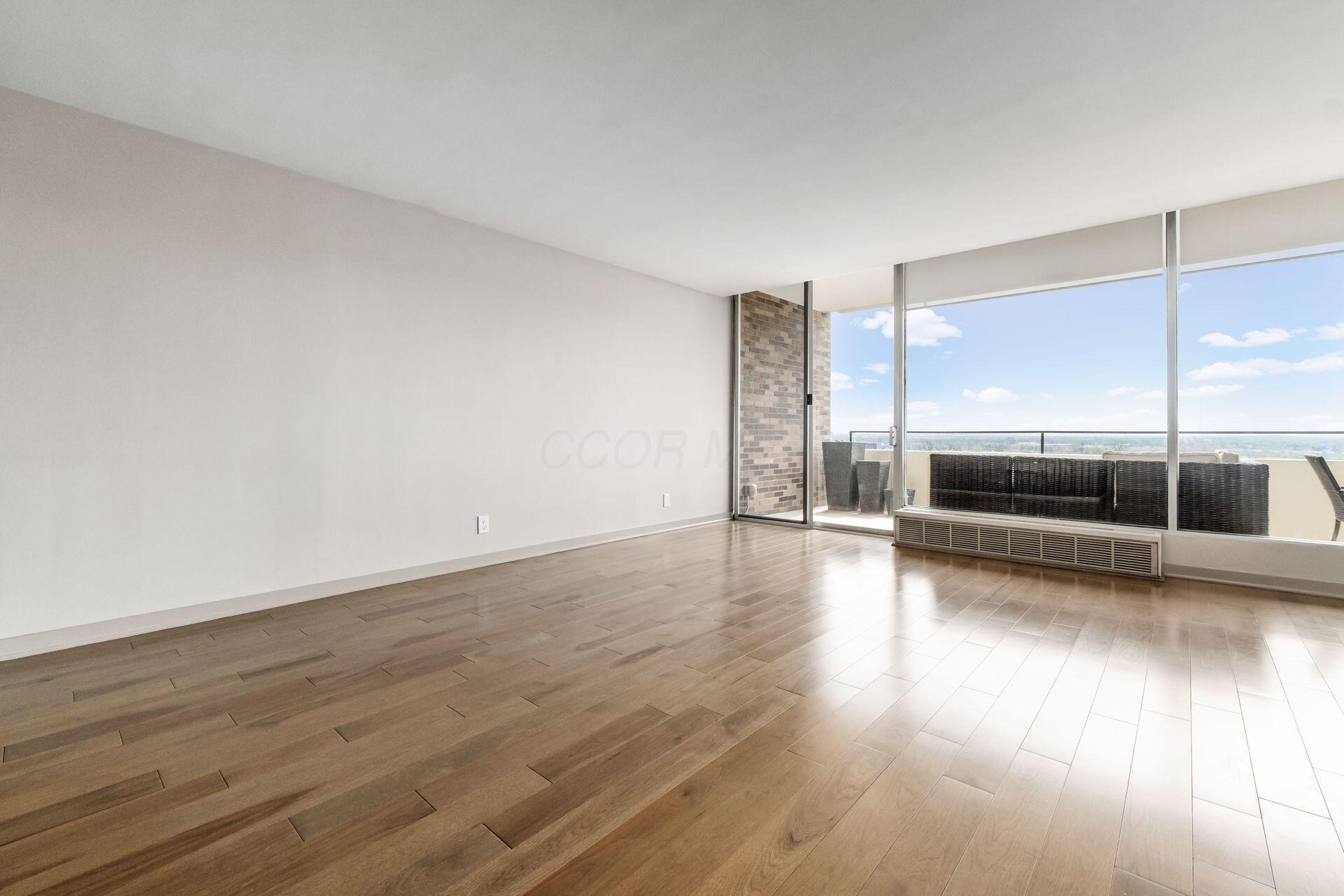 1000 Urlin Avenue 610