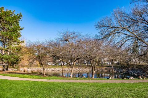 Tiny photo for 3384 Smileys 3384 #3384, Hilliard, OH 43026 (MLS # 225044262)