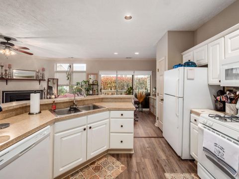 Tiny photo for 3384 Smileys 3384 #3384, Hilliard, OH 43026 (MLS # 225044262)