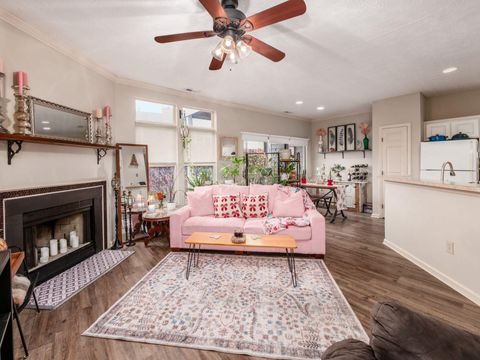 Tiny photo for 3384 Smileys 3384 #3384, Hilliard, OH 43026 (MLS # 225044262)