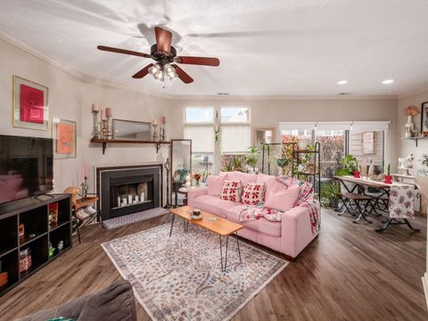 Tiny photo for 3384 Smileys 3384 #3384, Hilliard, OH 43026 (MLS # 225044262)