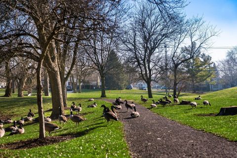 Tiny photo for 3384 Smileys 3384 #3384, Hilliard, OH 43026 (MLS # 225044262)