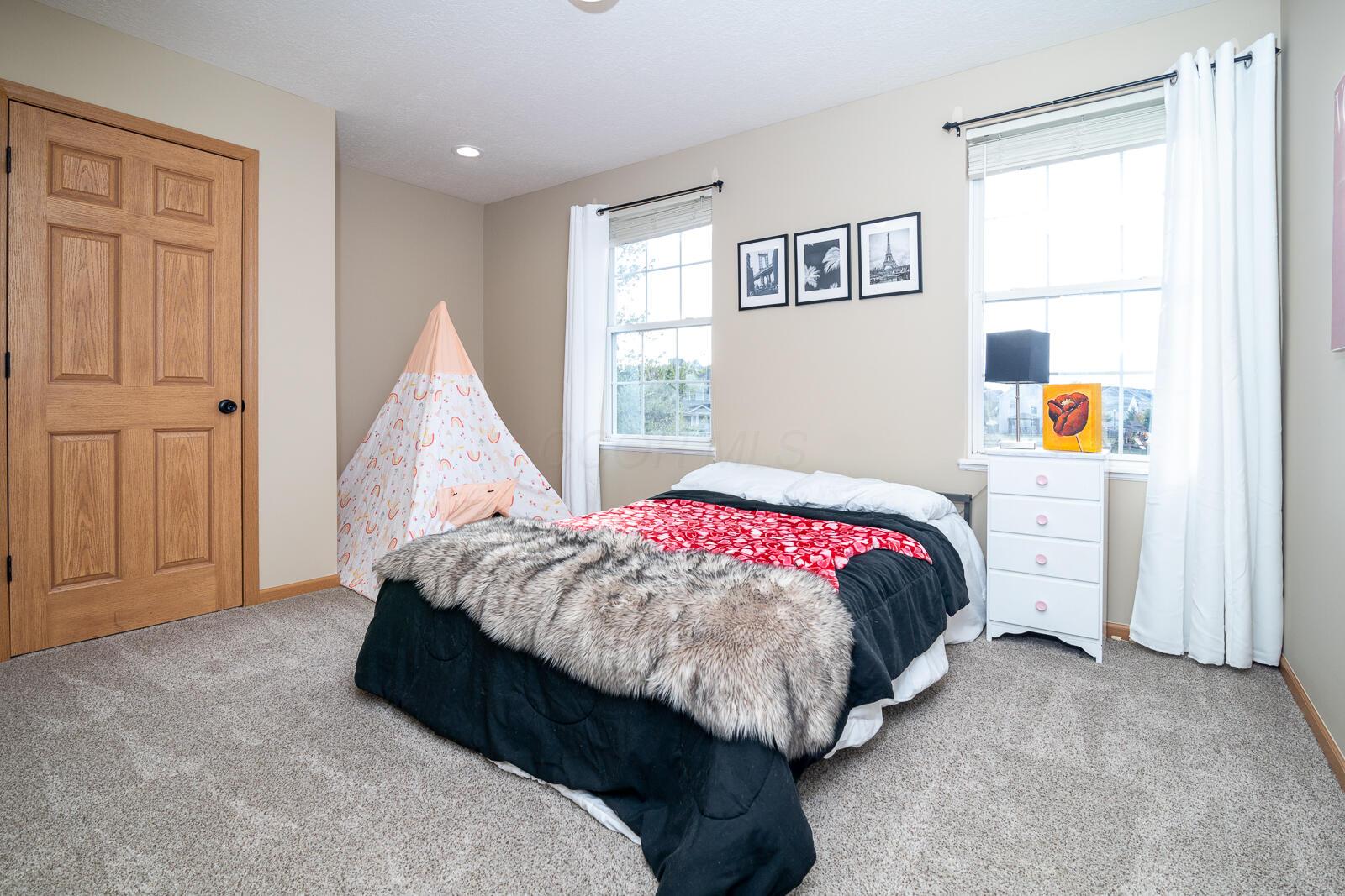 1045 Willow Creek Court, Plain City, Ohio image 34