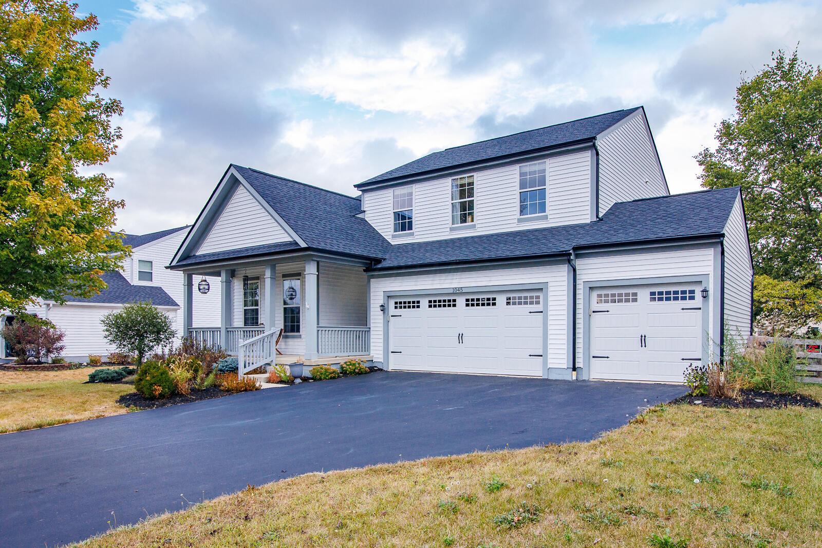 1045 Willow Creek Court, Plain City, Ohio image 2