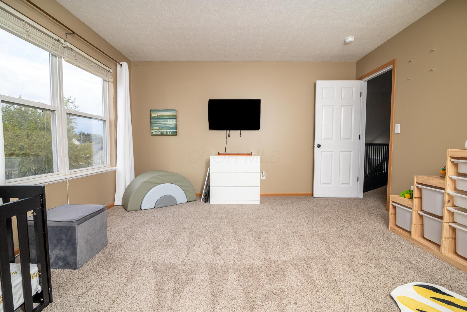1045 Willow Creek Court, Plain City, Ohio image 32