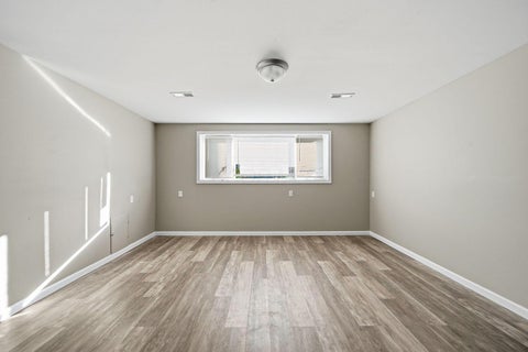 Tiny photo for 1637 S James Road, Columbus, OH 43227 (MLS # 226021742)