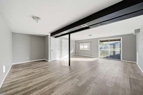 Tiny photo for 1637 S James Road, Columbus, OH 43227 (MLS # 226021742)