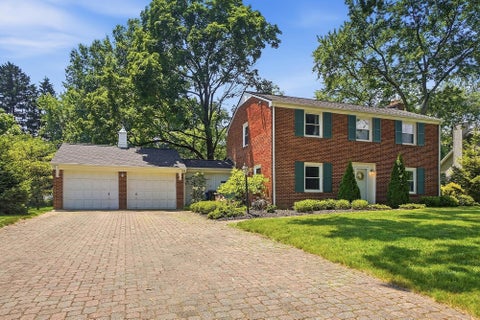 Photo of 751 Garrett Drive, Columbus, OH 43214 (MLS # 226011039)
