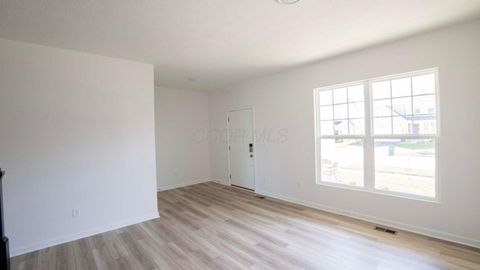 Tiny photo for 333 Sage Hill Drive, Lewis Center, OH 43035 (MLS # 225037737)