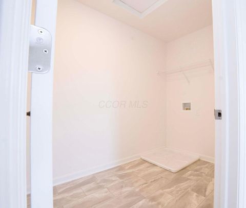Tiny photo for 333 Sage Hill Drive, Lewis Center, OH 43035 (MLS # 225037737)