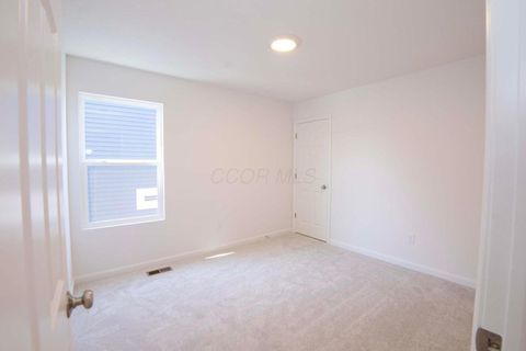 Tiny photo for 333 Sage Hill Drive, Lewis Center, OH 43035 (MLS # 225037737)
