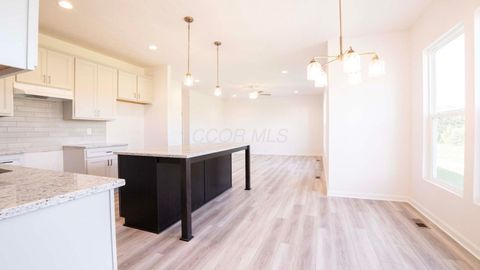 Tiny photo for 333 Sage Hill Drive, Lewis Center, OH 43035 (MLS # 225037737)