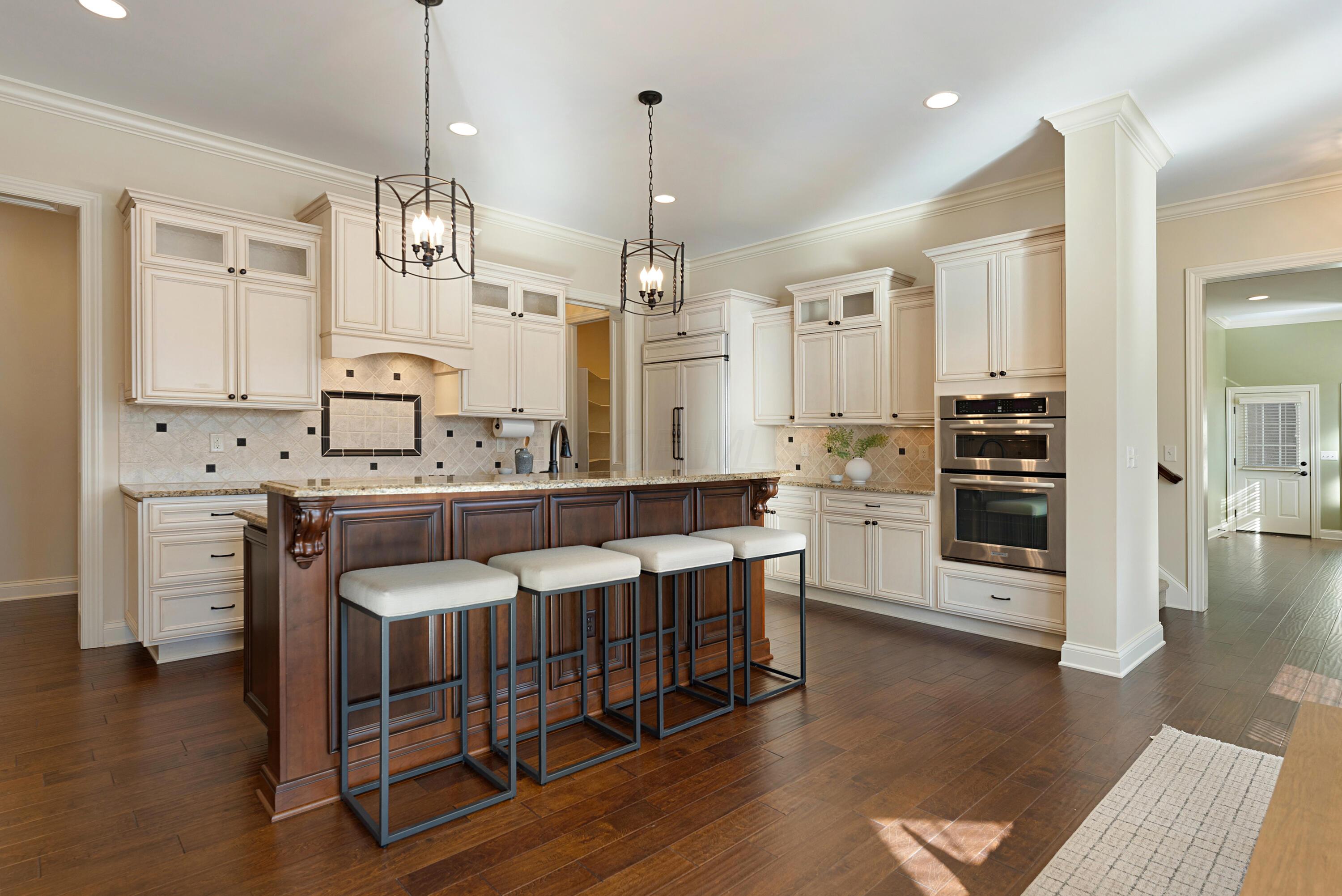 7951 Dennison Court, Dublin, Ohio image 24