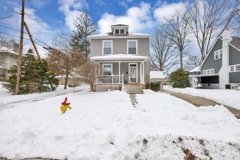 Photo of 1321 Hazel Avenue, Zanesville, OH 43701 (MLS # 226002829)