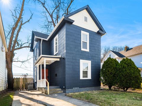 Photo of 1557 Safford Avenue, Columbus, OH 43223 (MLS # 226001437)