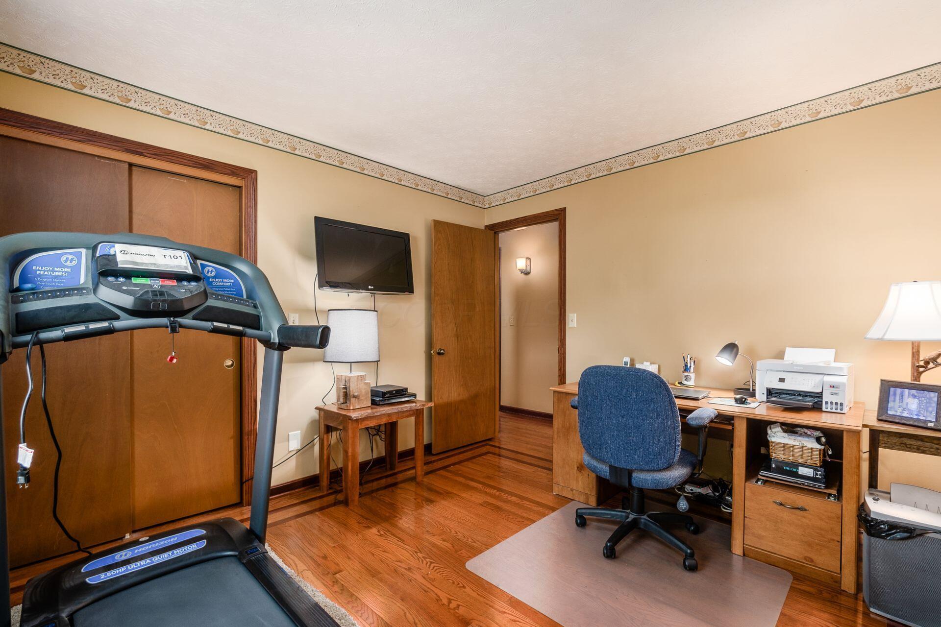 8263 Bennington Chapel Road, Centerburg, Ohio image 32