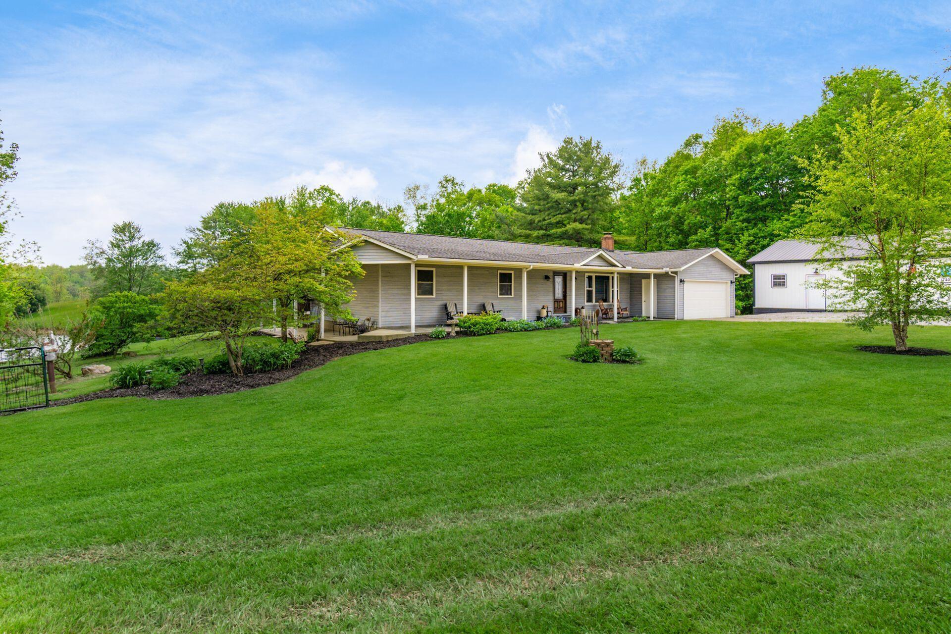 8263 Bennington Chapel Road, Centerburg, Ohio image 6