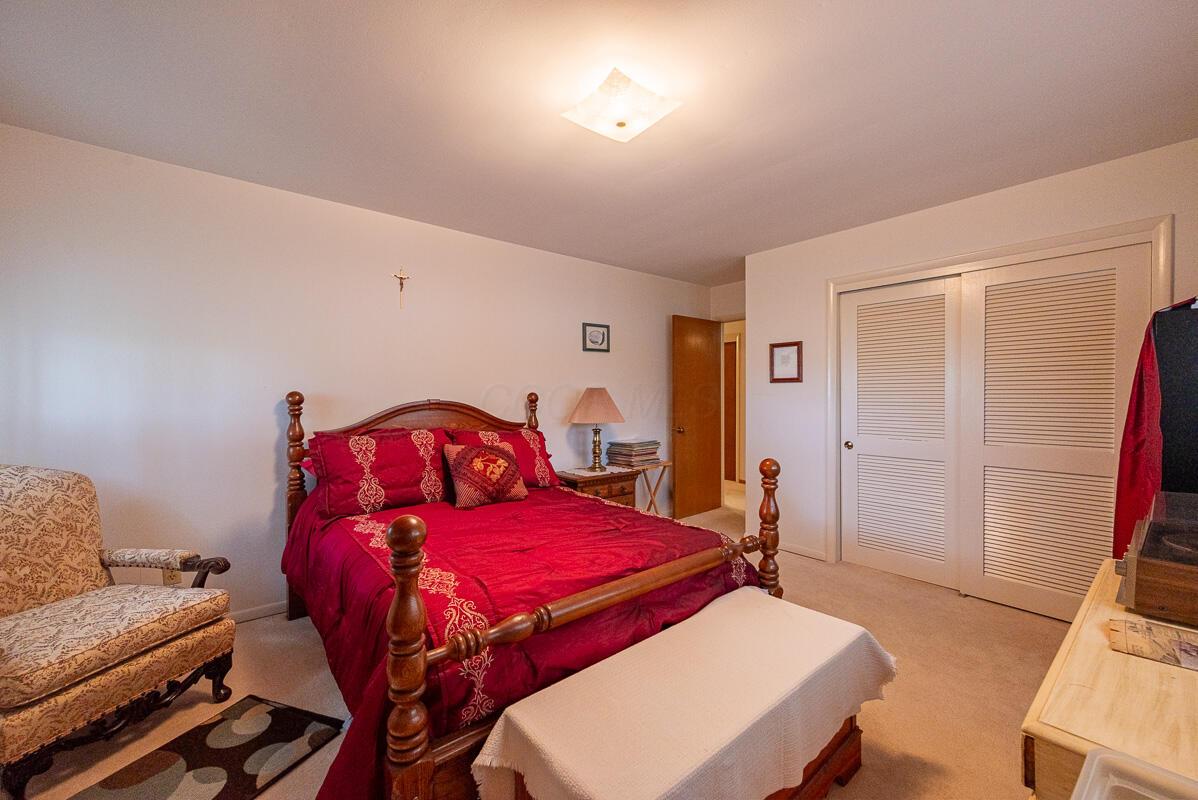 8430 Patterson Road, Hilliard, Ohio image 33