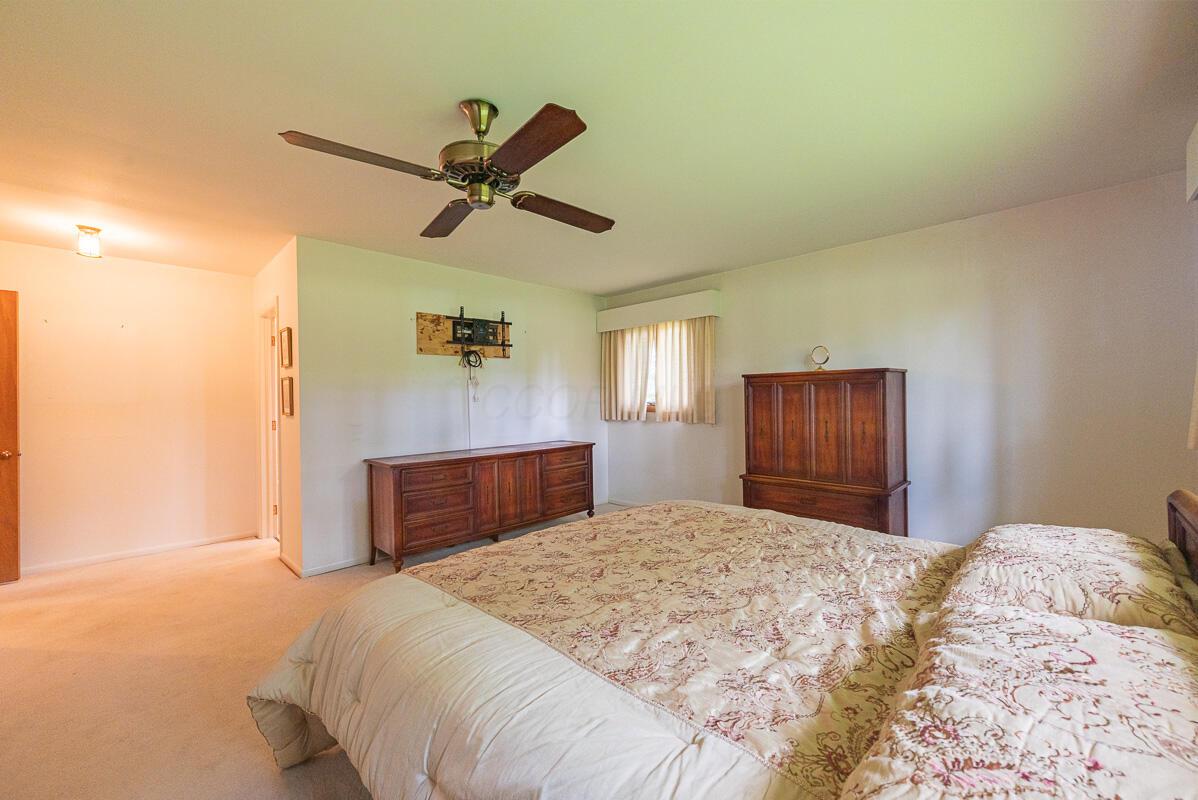 8430 Patterson Road, Hilliard, Ohio image 27