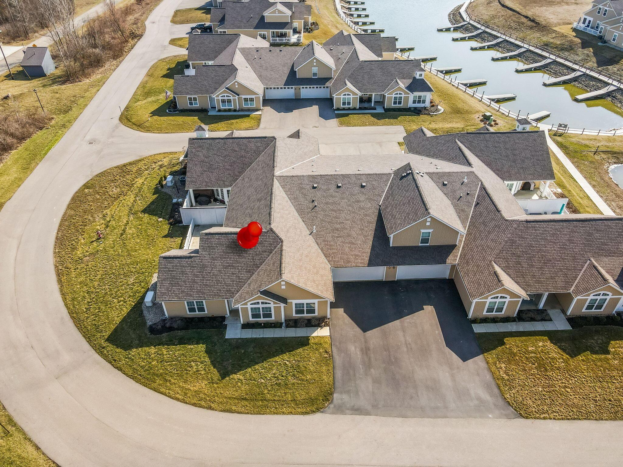 512 Providence Lane, Hebron, Ohio image 3