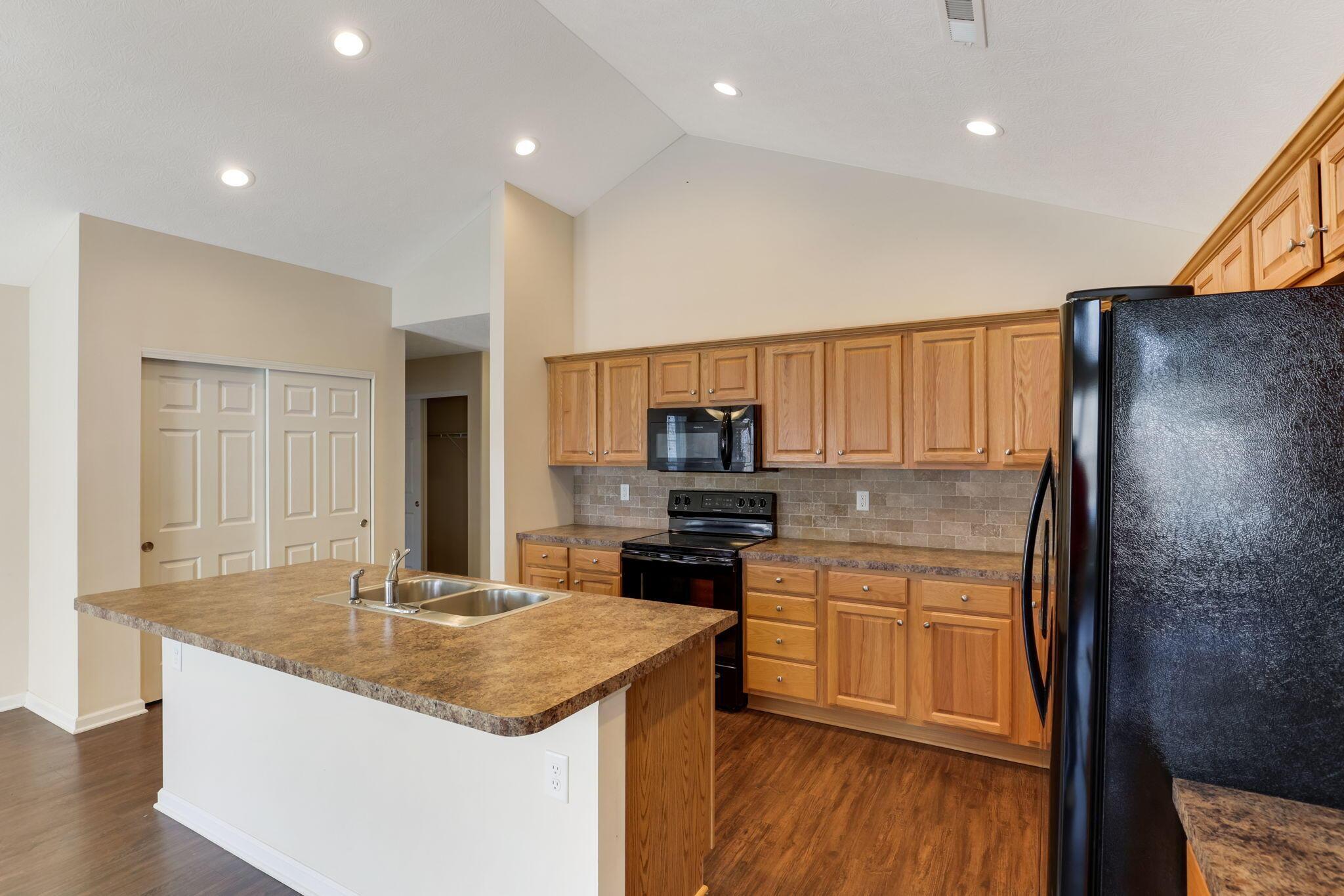 512 Providence Lane, Hebron, Ohio image 13