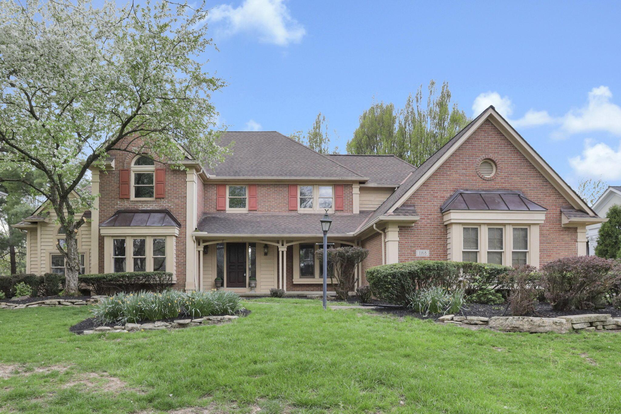 1168 Sleeping Meadow Drive, New Albany, Ohio image 1