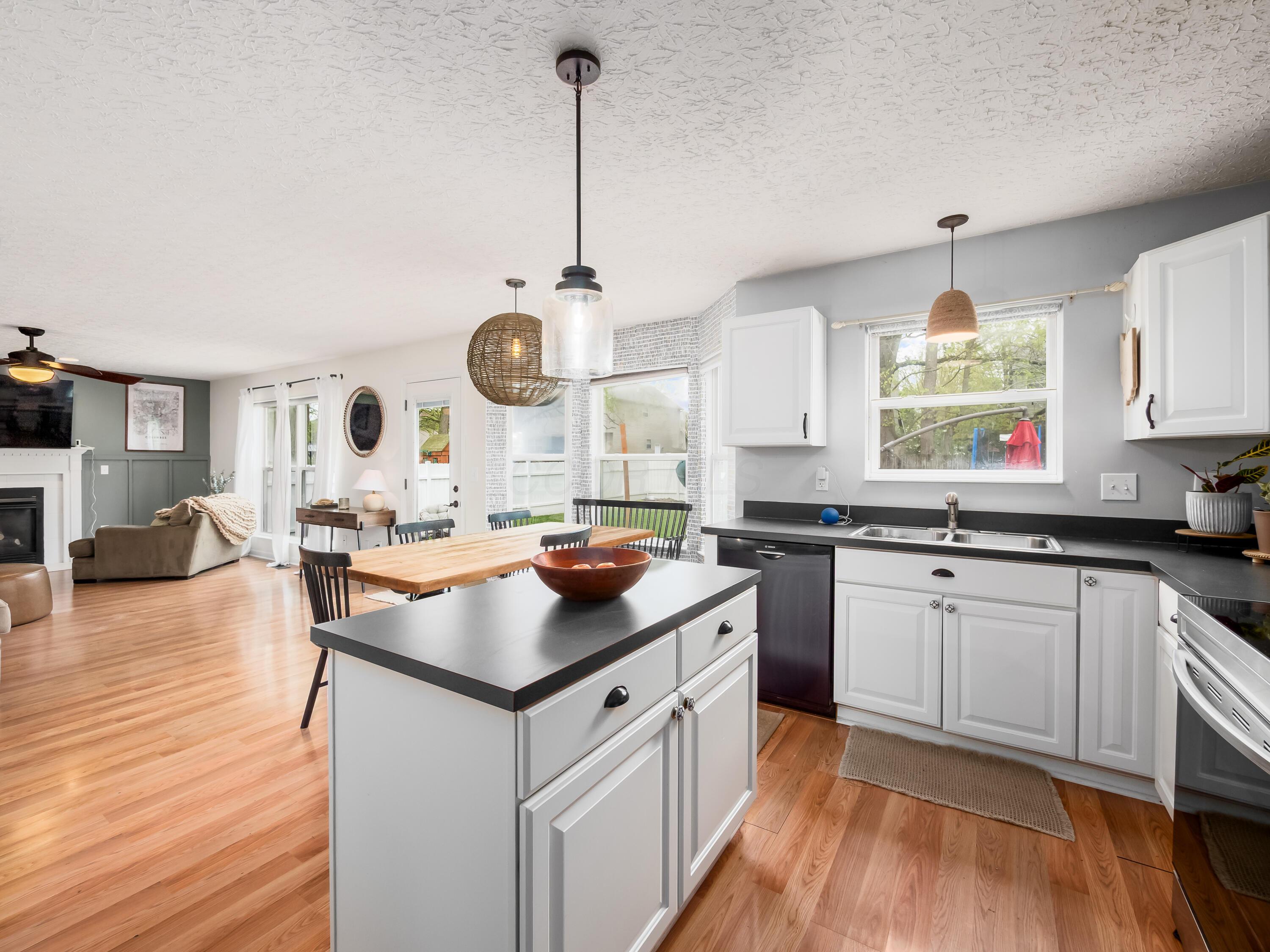 1592 Meadowlark Lane, Marysville, Ohio image 10