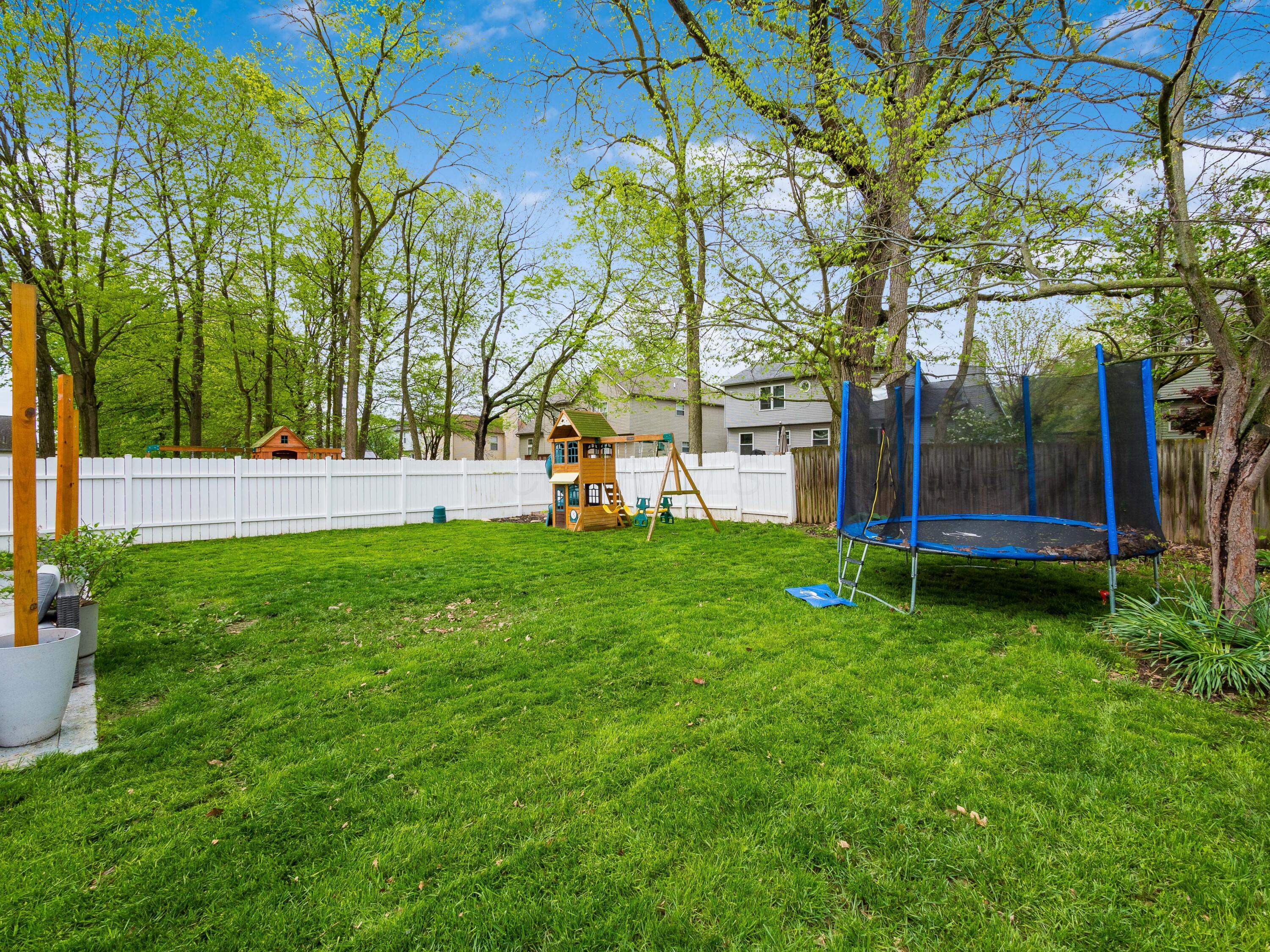 1592 Meadowlark Lane, Marysville, Ohio image 31