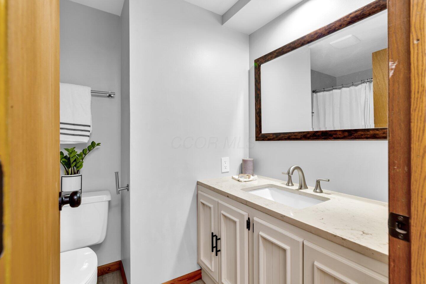 504 N Mcelroy Road, Mansfield, Ohio image 25