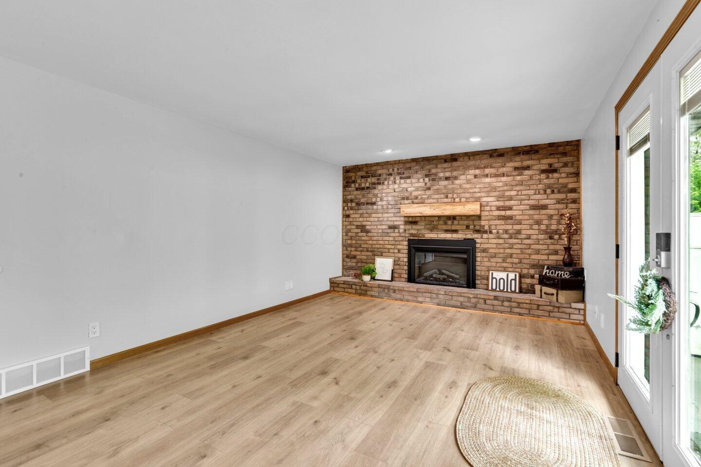 504 N Mcelroy Road, Mansfield, Ohio image 21