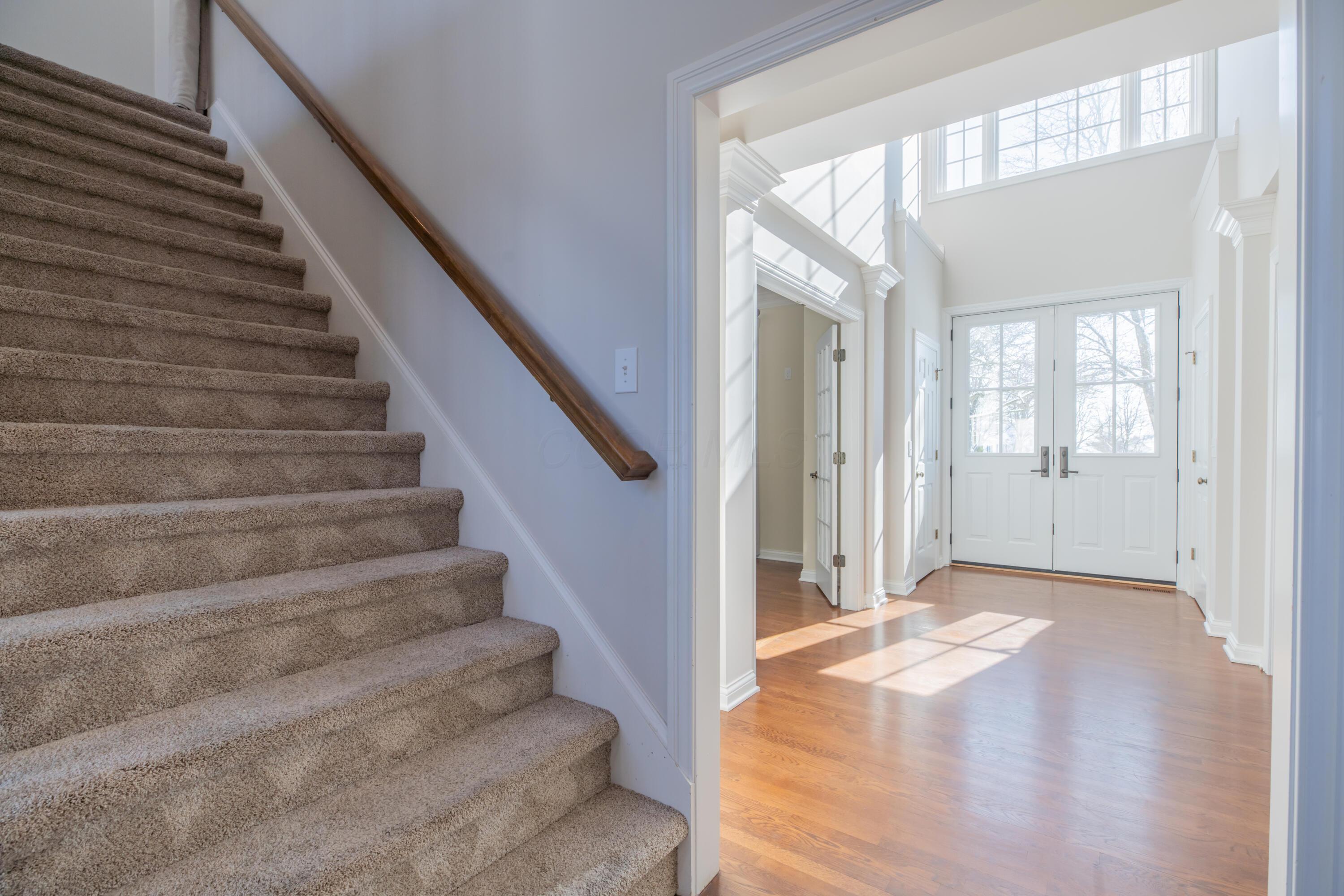 5111 Oakmont Place, Westerville, Ohio image 32