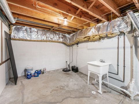 Tiny photo for 180 Lexington Boulevard, Delaware, OH 43015 (MLS # 226005511)