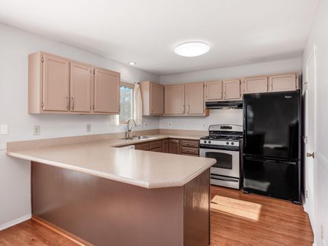 Tiny photo for 180 Lexington Boulevard, Delaware, OH 43015 (MLS # 226005511)